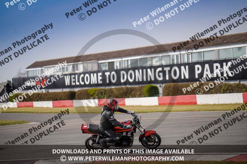 donington no limits trackday;donington park photographs;donington trackday photographs;no limits trackdays;peter wileman photography;trackday digital images;trackday photos